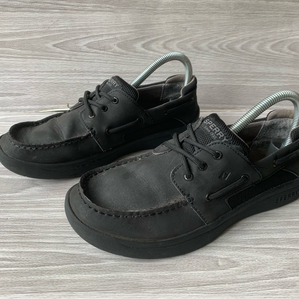 Sperry Top-Sider Convoy Black Boat Shoes Size 6M.

Good condition.